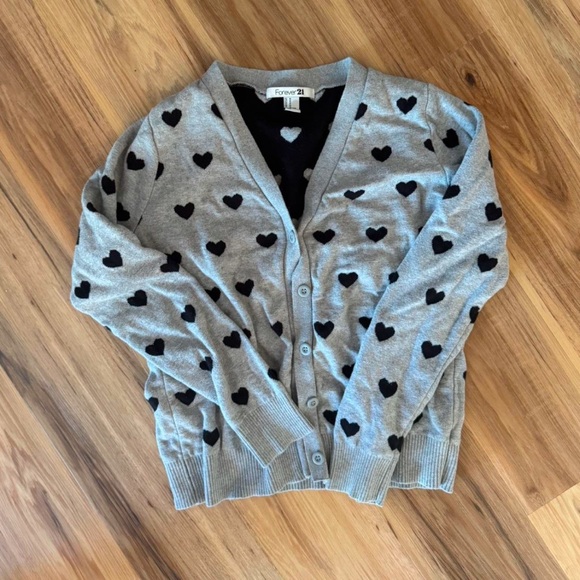 Forever 21 Heart Cardigan - Picture 1 of 5